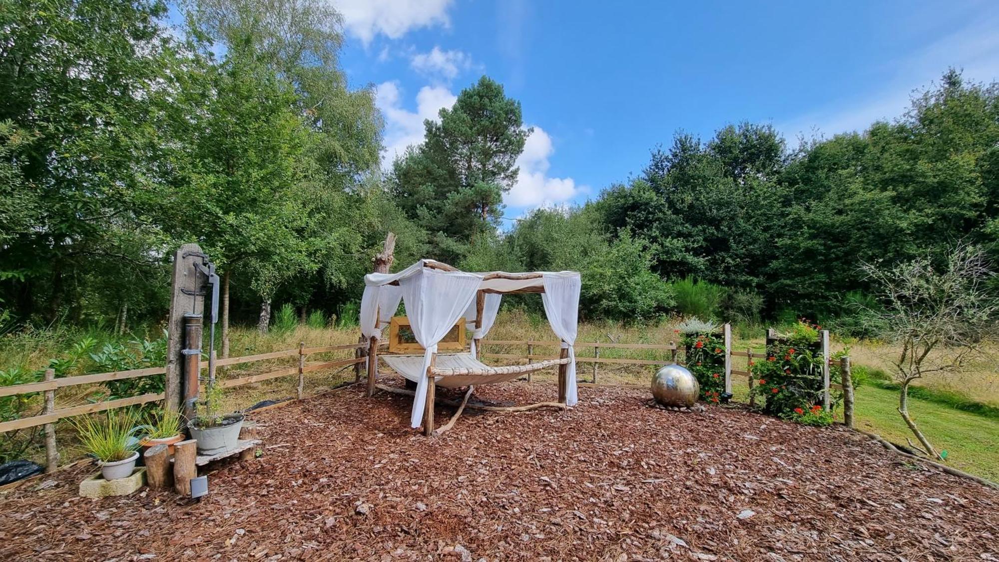 Luxury Bell Tent At Camping La Fortinerie Mouliherne 外观 照片