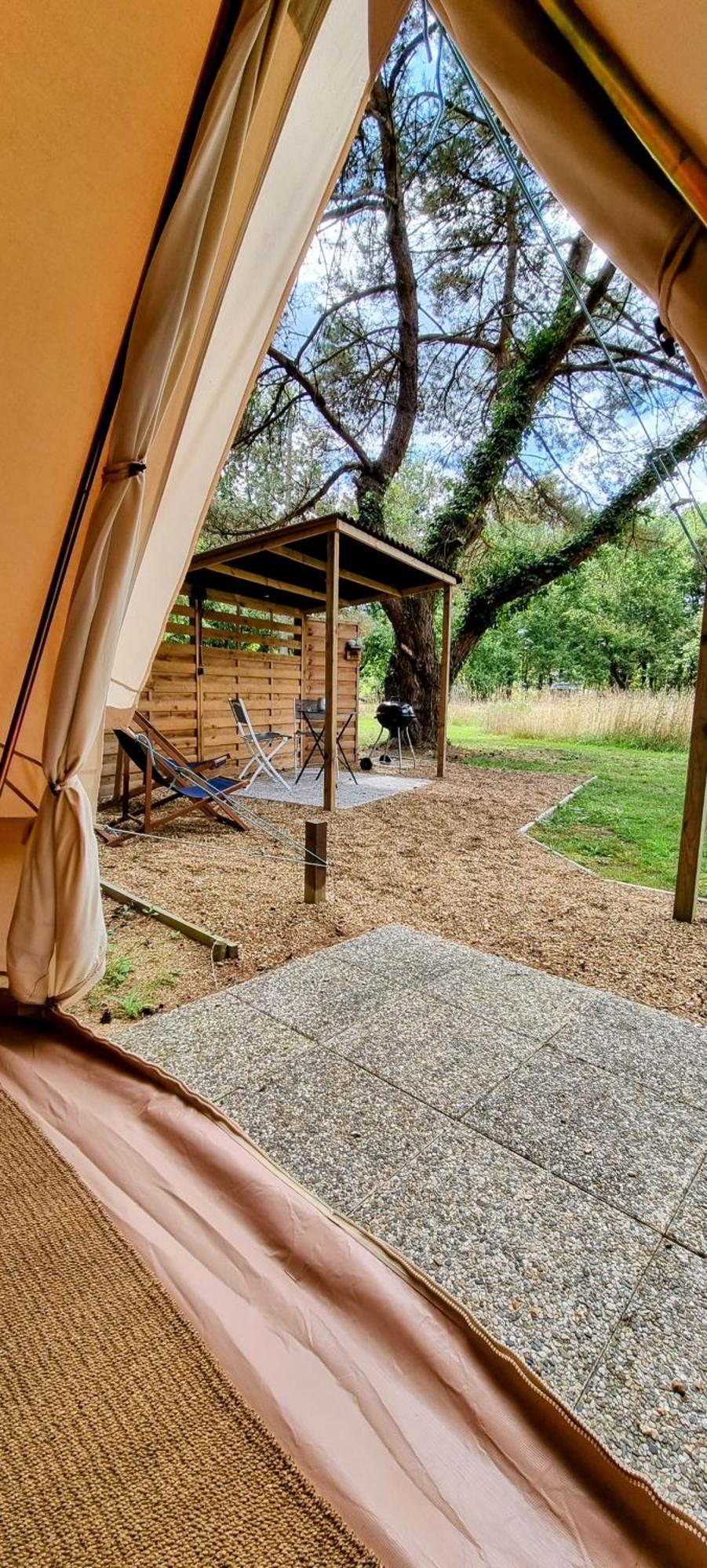 Luxury Bell Tent At Camping La Fortinerie Mouliherne 外观 照片